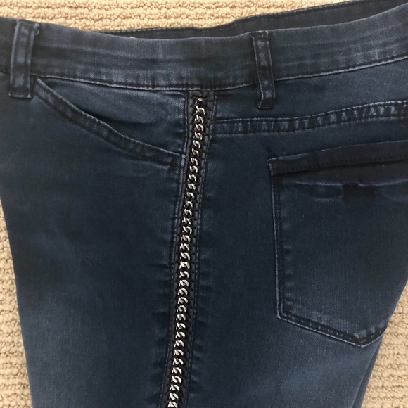 BlankNYC Blue Denim Jeans with Silver Chains on Sides - Picture 1 of 11